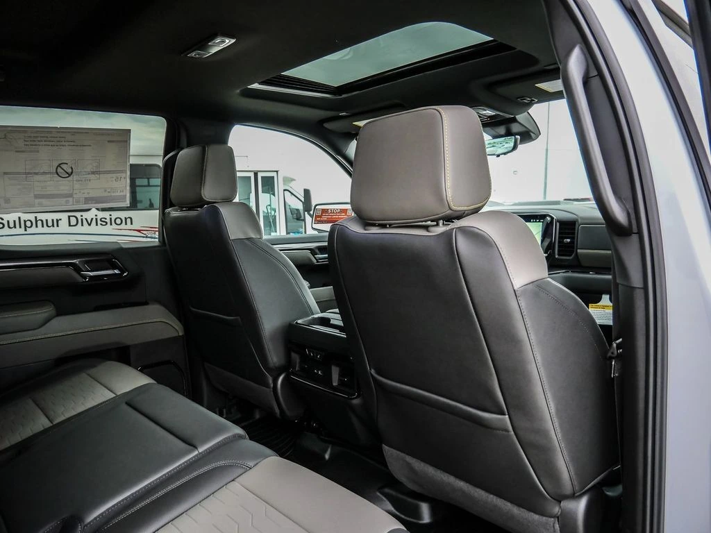 2026 Chevrolet Silverado 1500 ZR2 - Photo 33