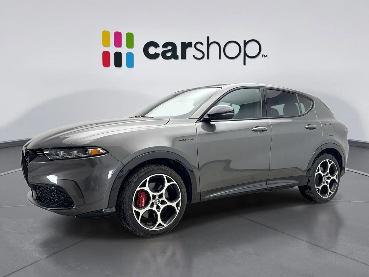 2024 Alfa Romeo Tonale Veloce's photo