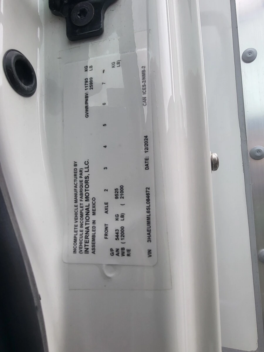 2025 International MV - image 32