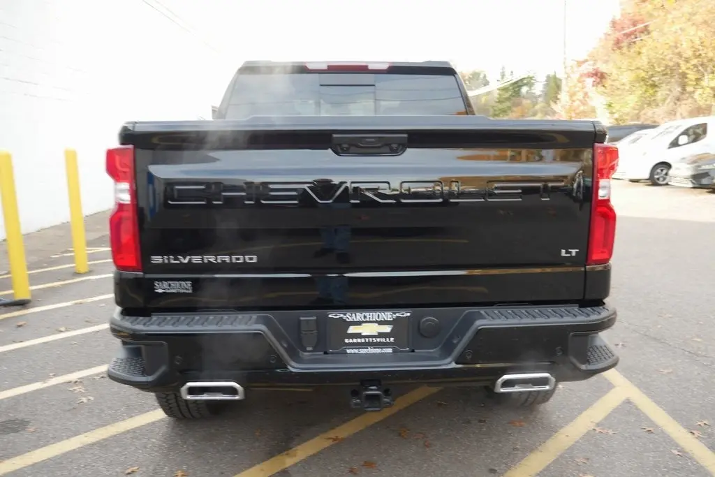 2026 Chevrolet Silverado 1500 LT Trail Boss photo 4