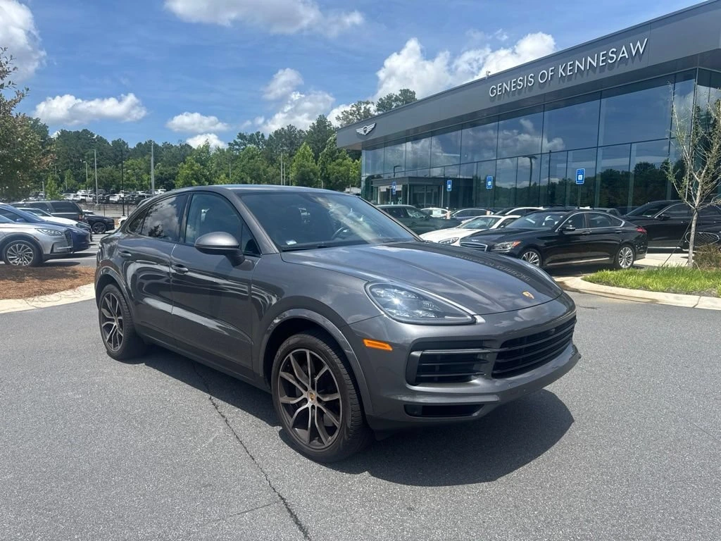 2021 Porsche Cayenne S's photo