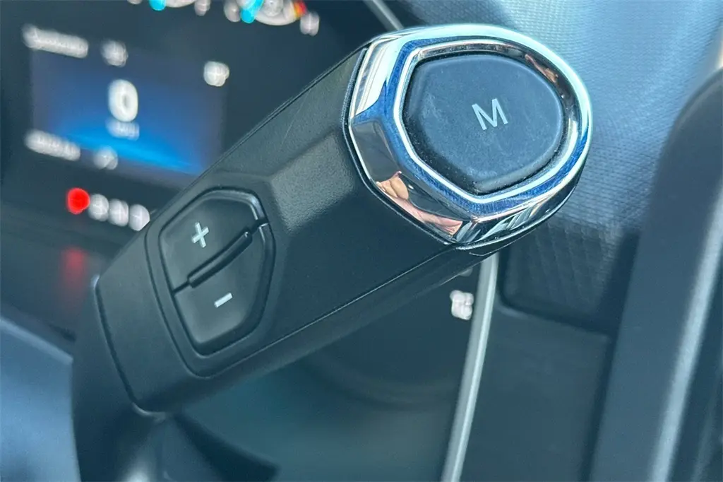 2023 Ford F-150 XLT photo 18