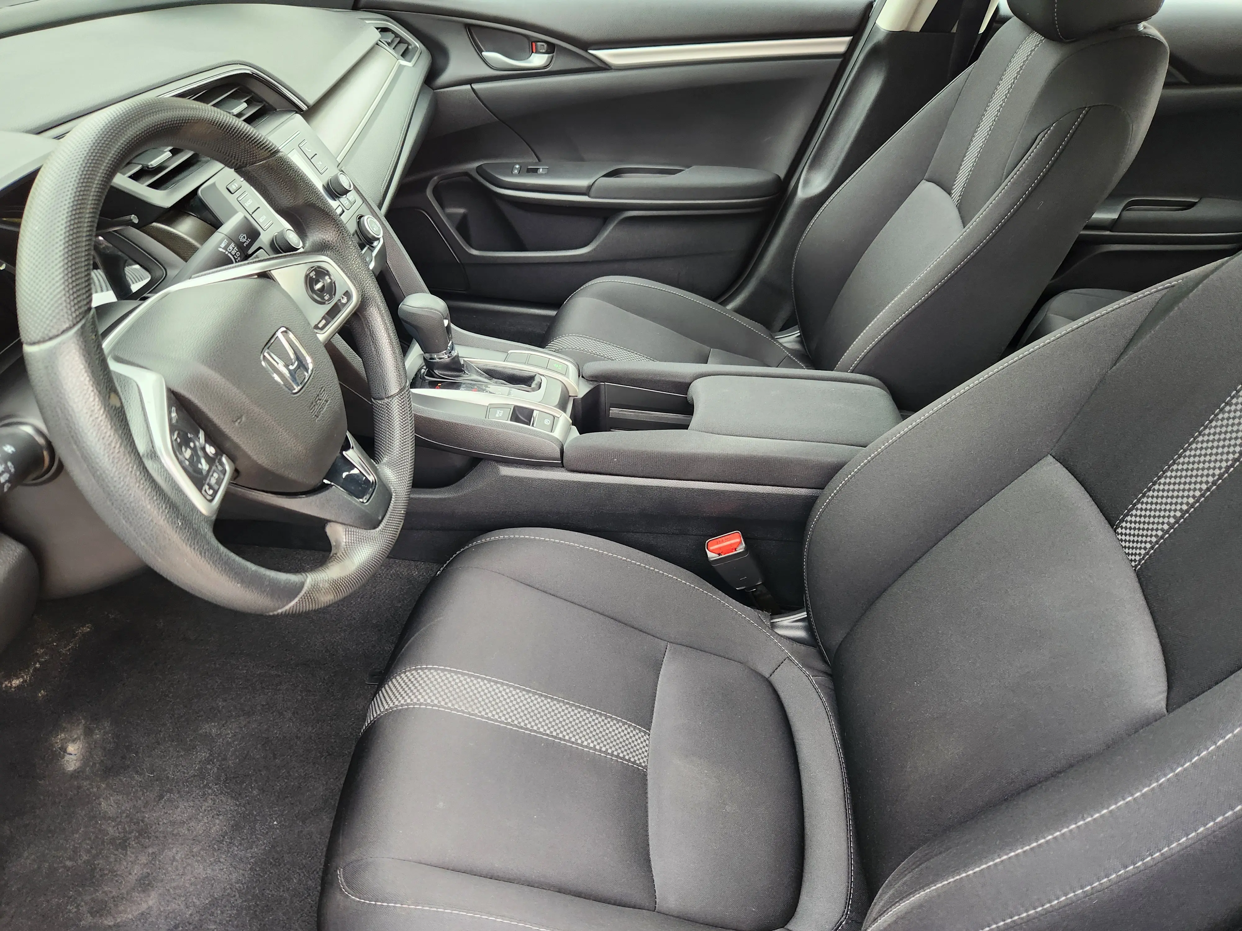 2020 Honda Civic LX photo 4