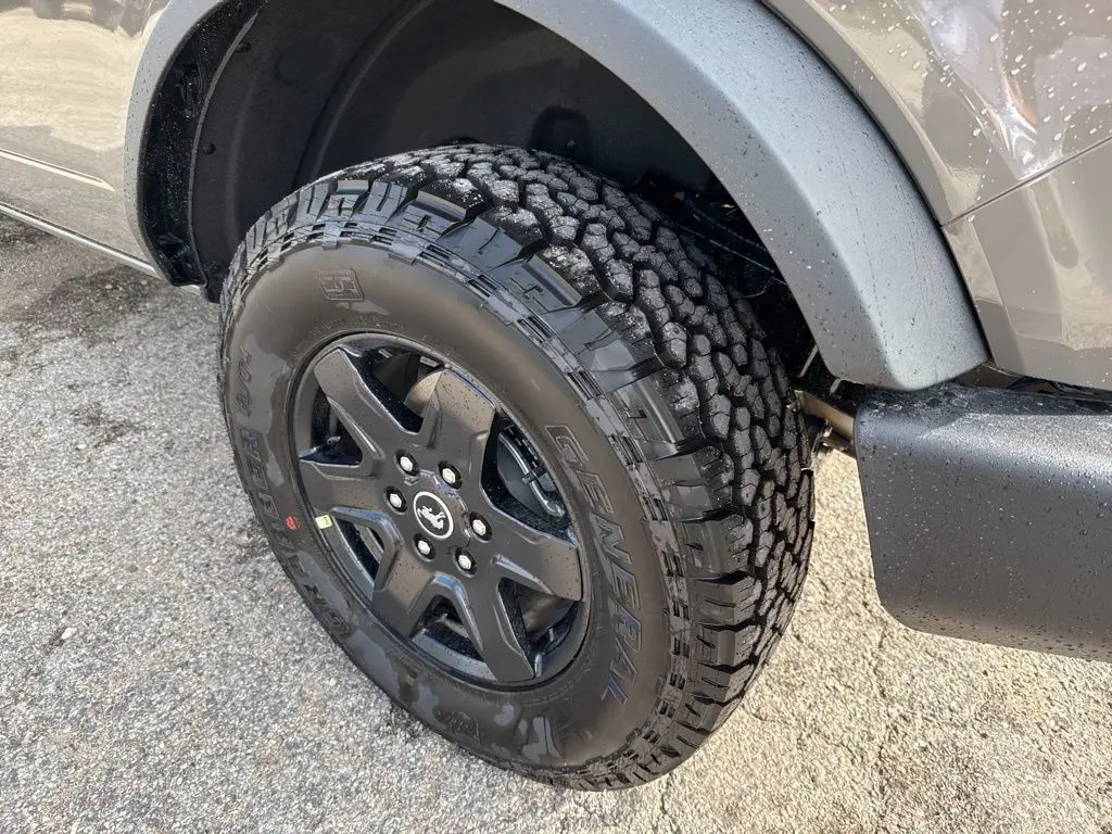 2025 Ford Bronco Big Bend photo 10