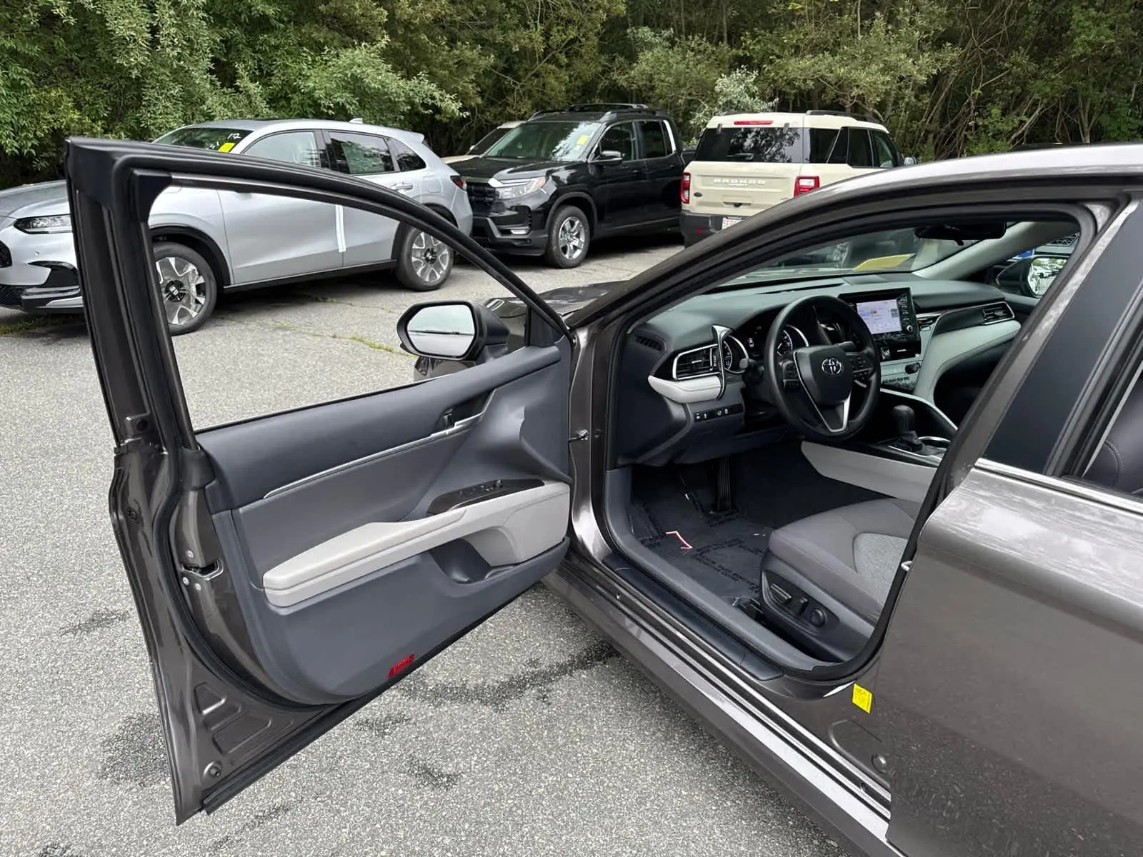 2024 Toyota Camry LE photo 10