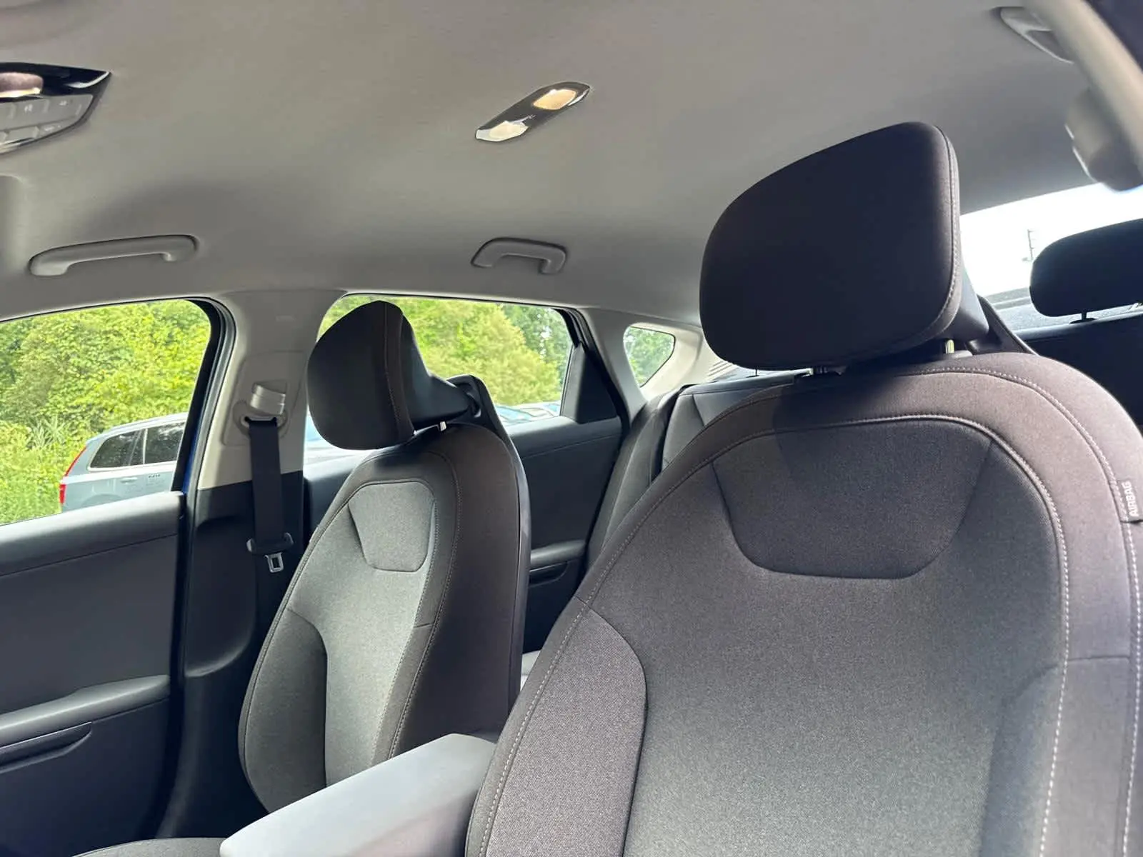 2025 Kia K4 LXS photo 14