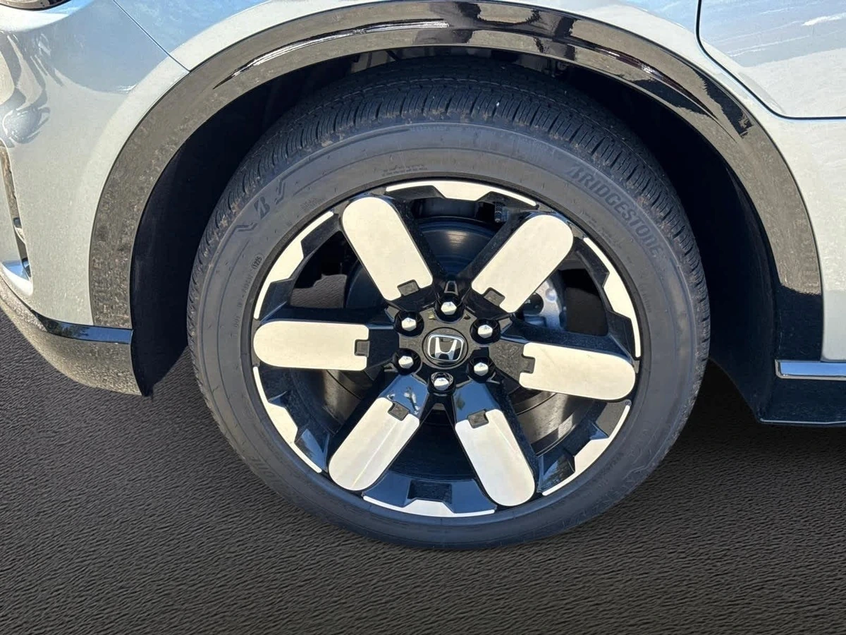 2025 Honda Prologue Elite - Photo 11