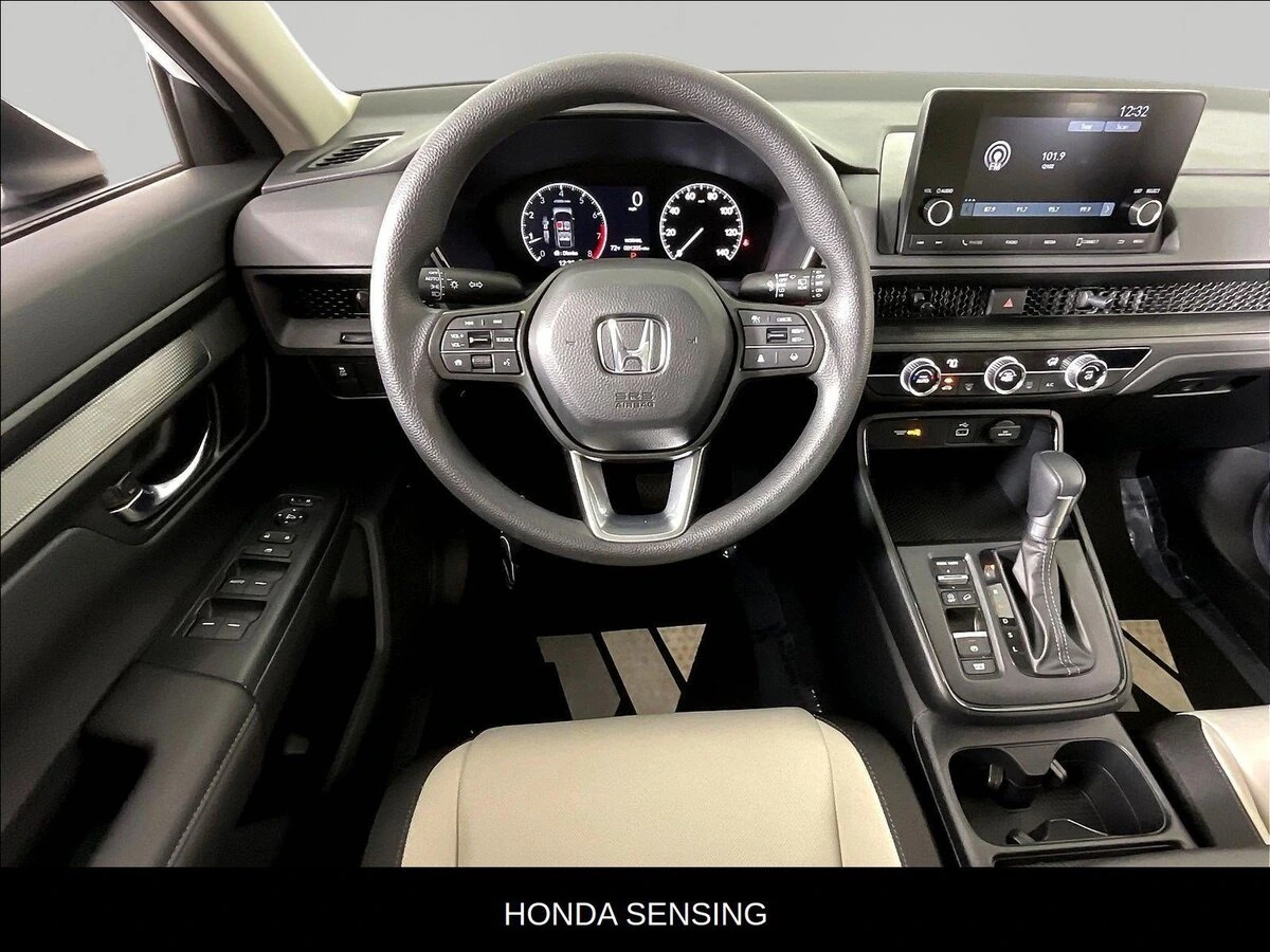 2025 Honda CR-V LX - Photo 8