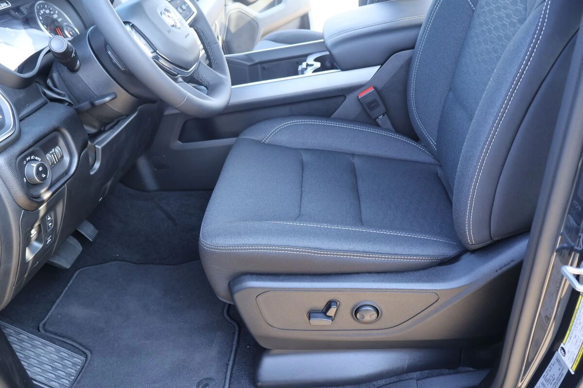 2026 RAM 1500 Big Horn/Lone Star - Photo 12