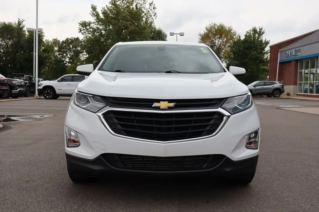 2019 Chevrolet Equinox LT photo 3