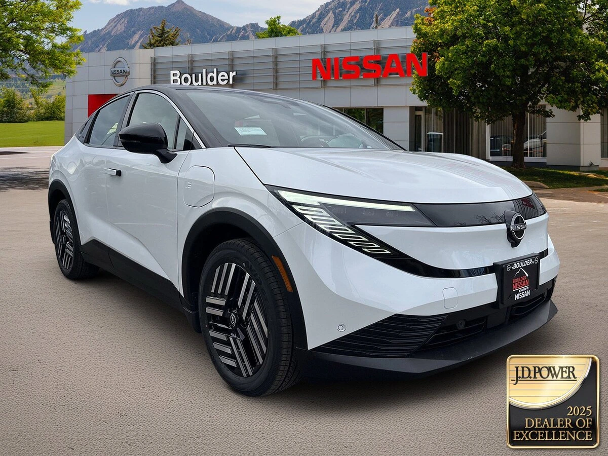 2026 Nissan LEAF SV+'s photo