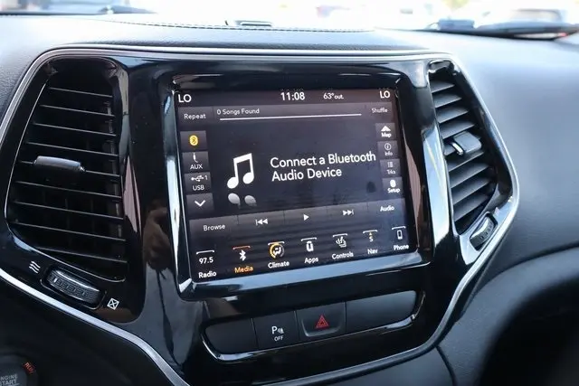 2019 Jeep Cherokee Limited photo 22