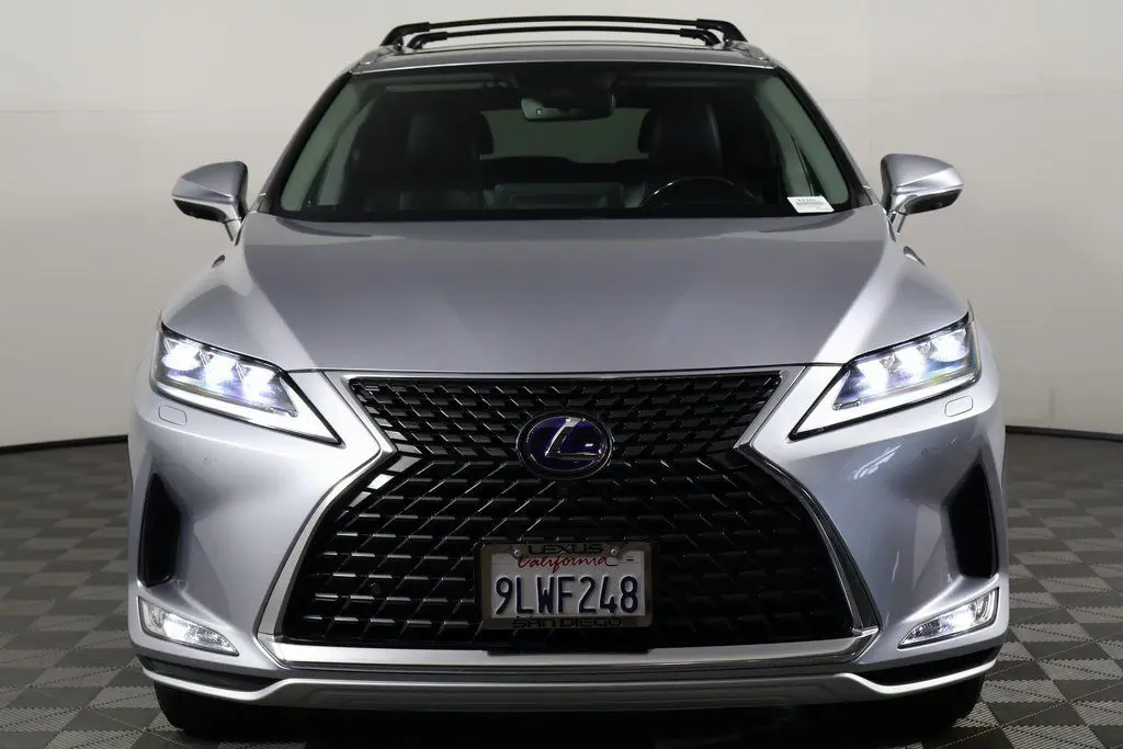 2022 Lexus RX 450hL Luxury photo 2