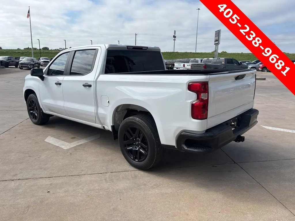 2022 Chevrolet Silverado 1500 Custom photo 4