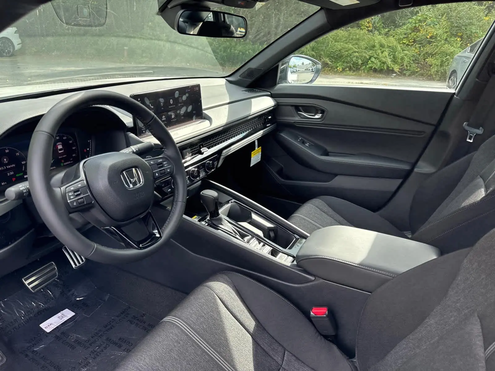2025 Honda Accord Hybrid Sport photo 11