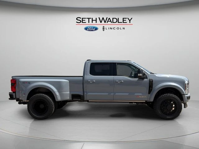 2026 Ford — photo 8