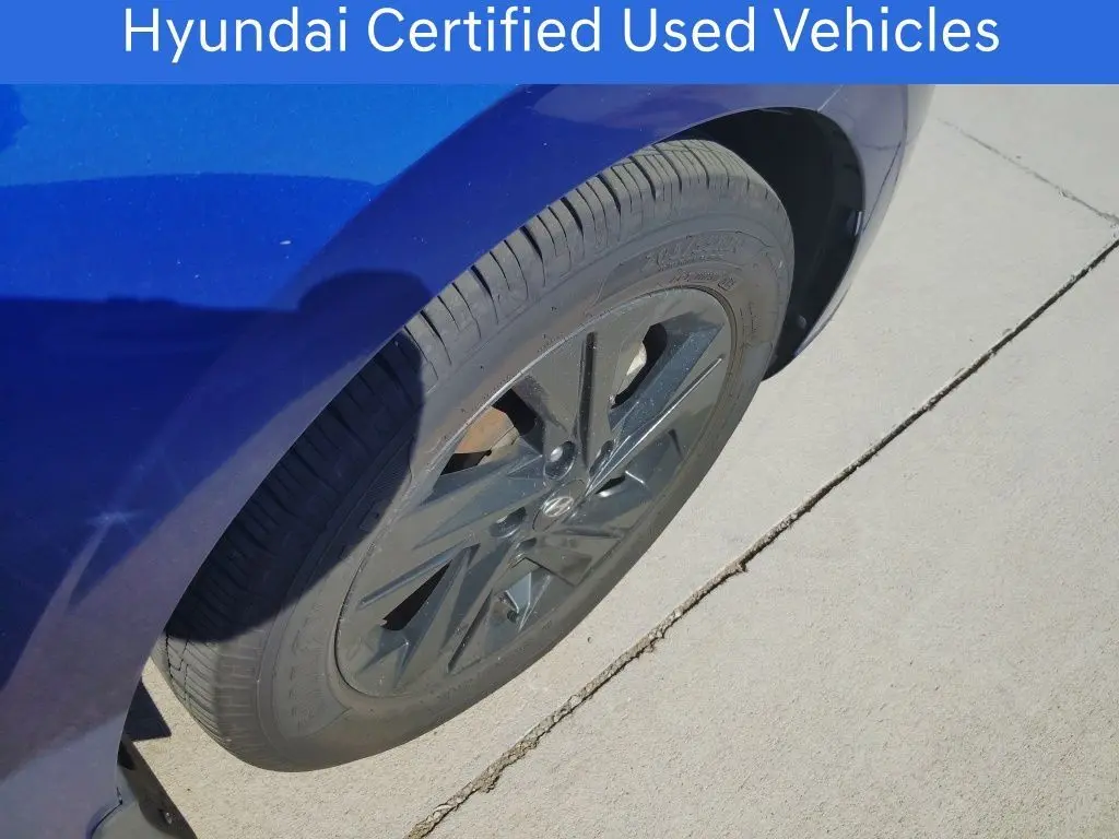 2023 Hyundai Elantra Hybrid Blue photo 6