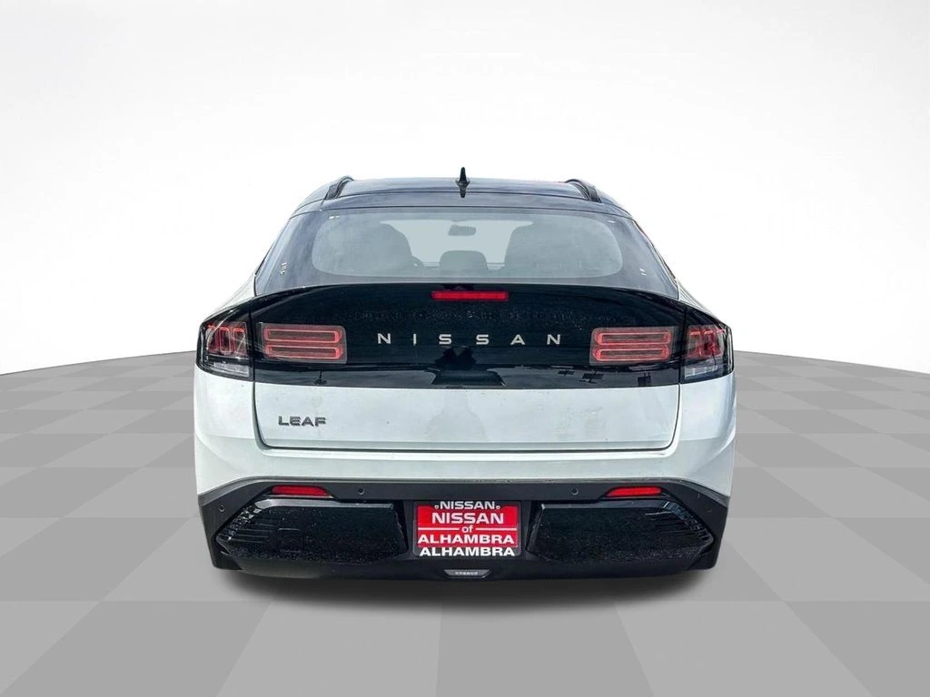 2026 Nissan LEAF Platinum+ - Photo 8