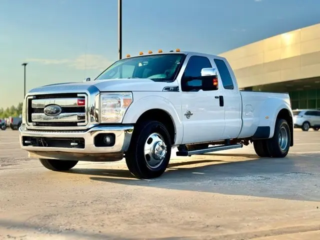 2014 Ford F-350 photo 4