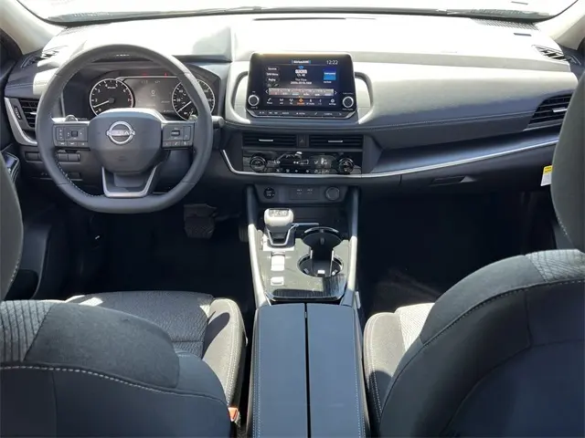 2026 Nissan Rogue SV photo 19