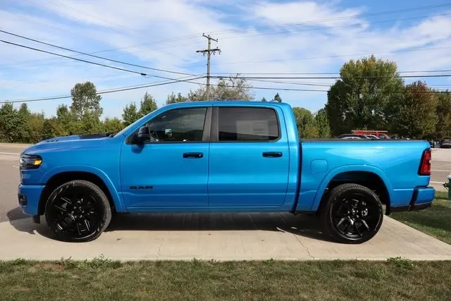 2026 Ram 1500 Laramie Night Edition photo 31