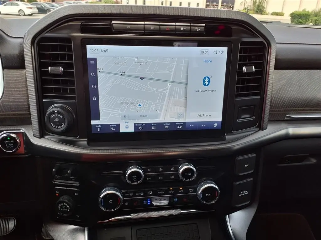2023 Ford F-150 Platinum photo 29