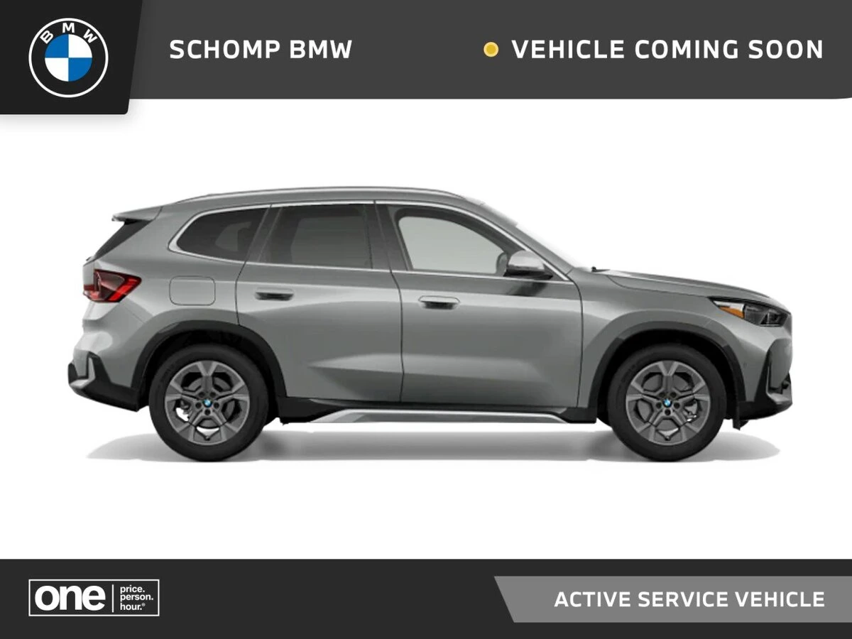 2026 BMW X1 28i's photo