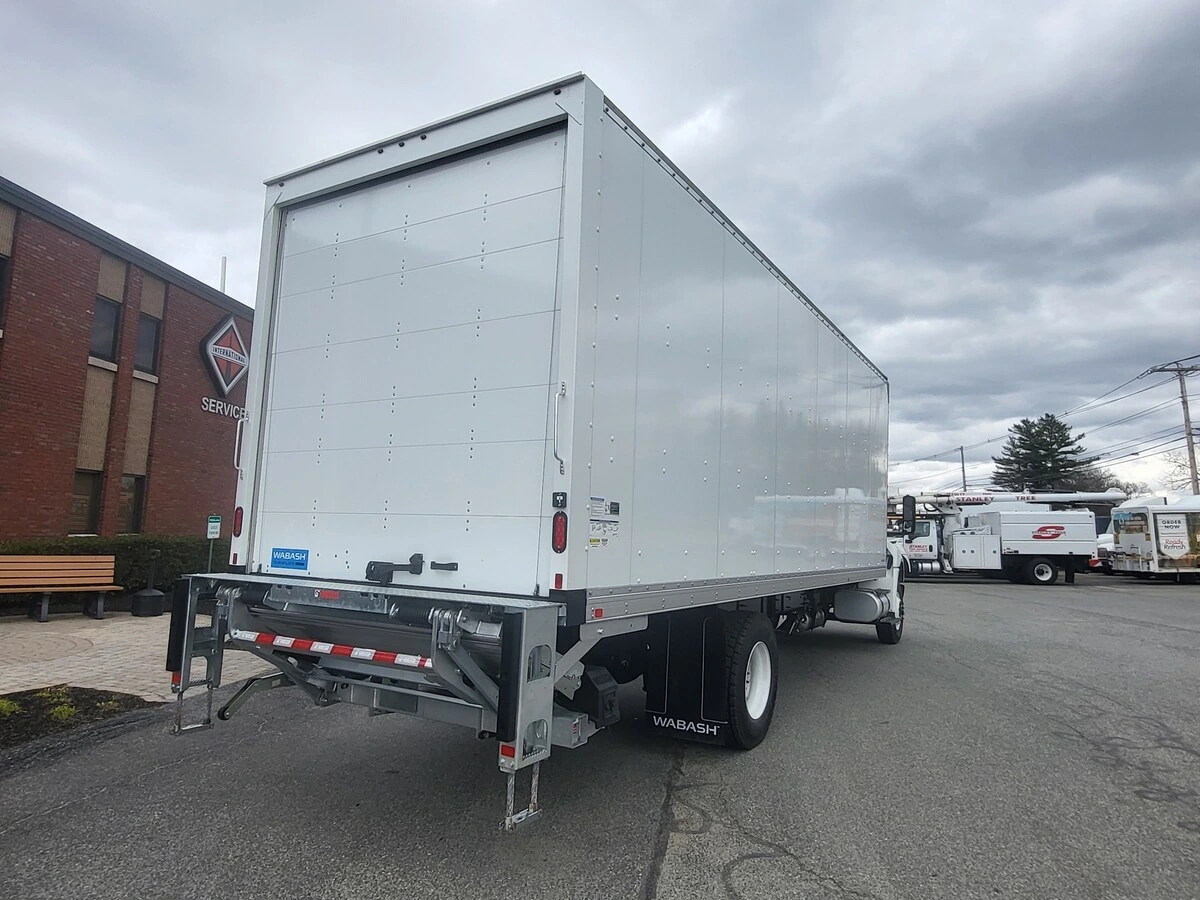 2025 International MV - image 7