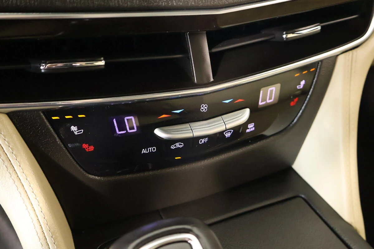 2019 Cadillac CT6 Luxury - Photo 8