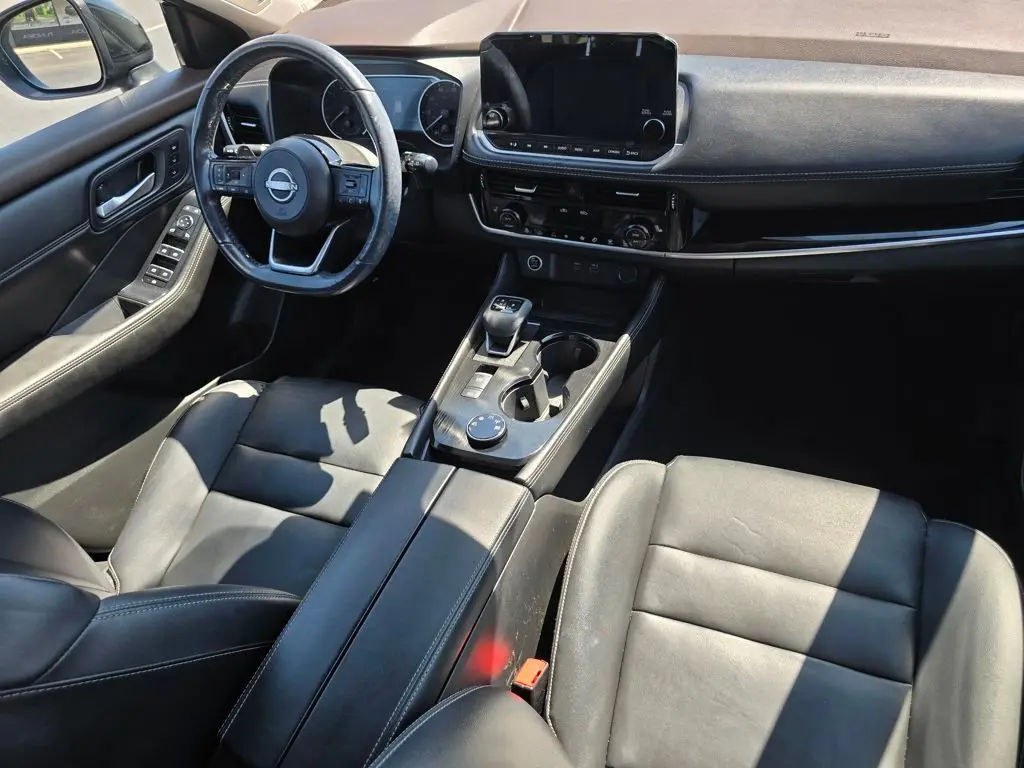 2023 Nissan Rogue SL photo 13
