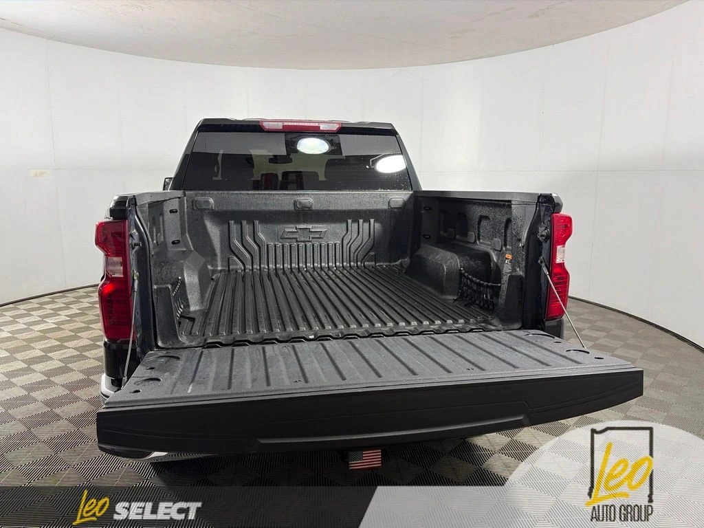 2024 Chevrolet Silverado 1500 LT - Photo 9