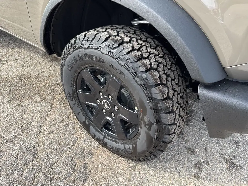 2025 Ford Bronco Big Bend photo 12