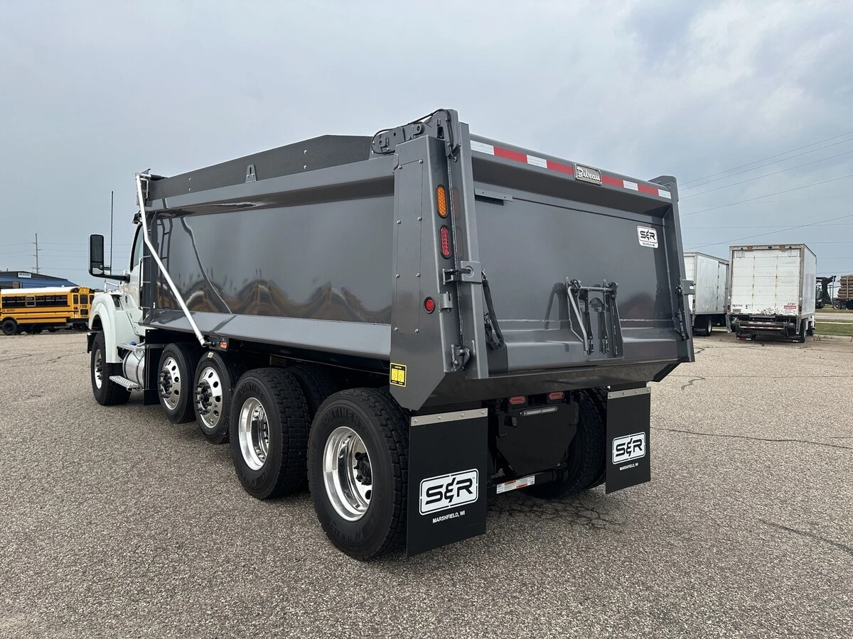 2027 International HV in Marshfield, WI — photo 4