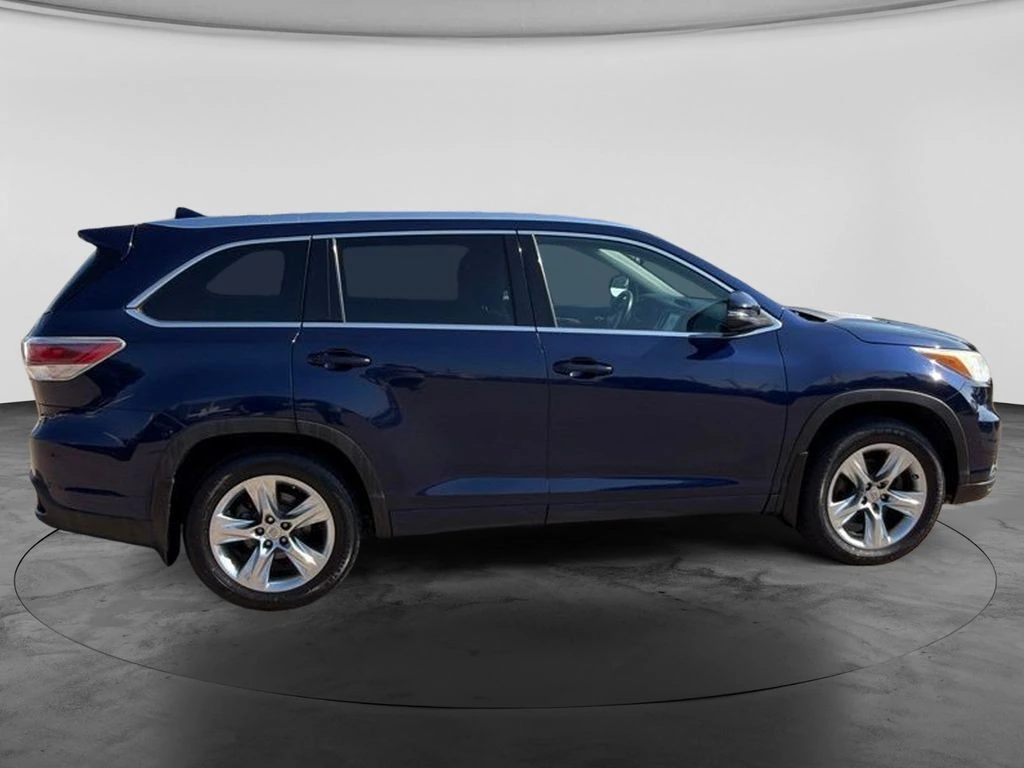 2015 Toyota Highlander Limited - Photo 10