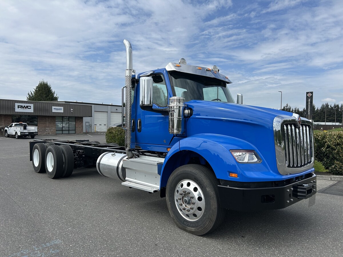 2025 International HX in Pasco, WA — photo 2