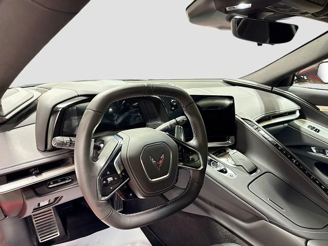 2025 Chevrolet Corvette 2LT - Photo 12