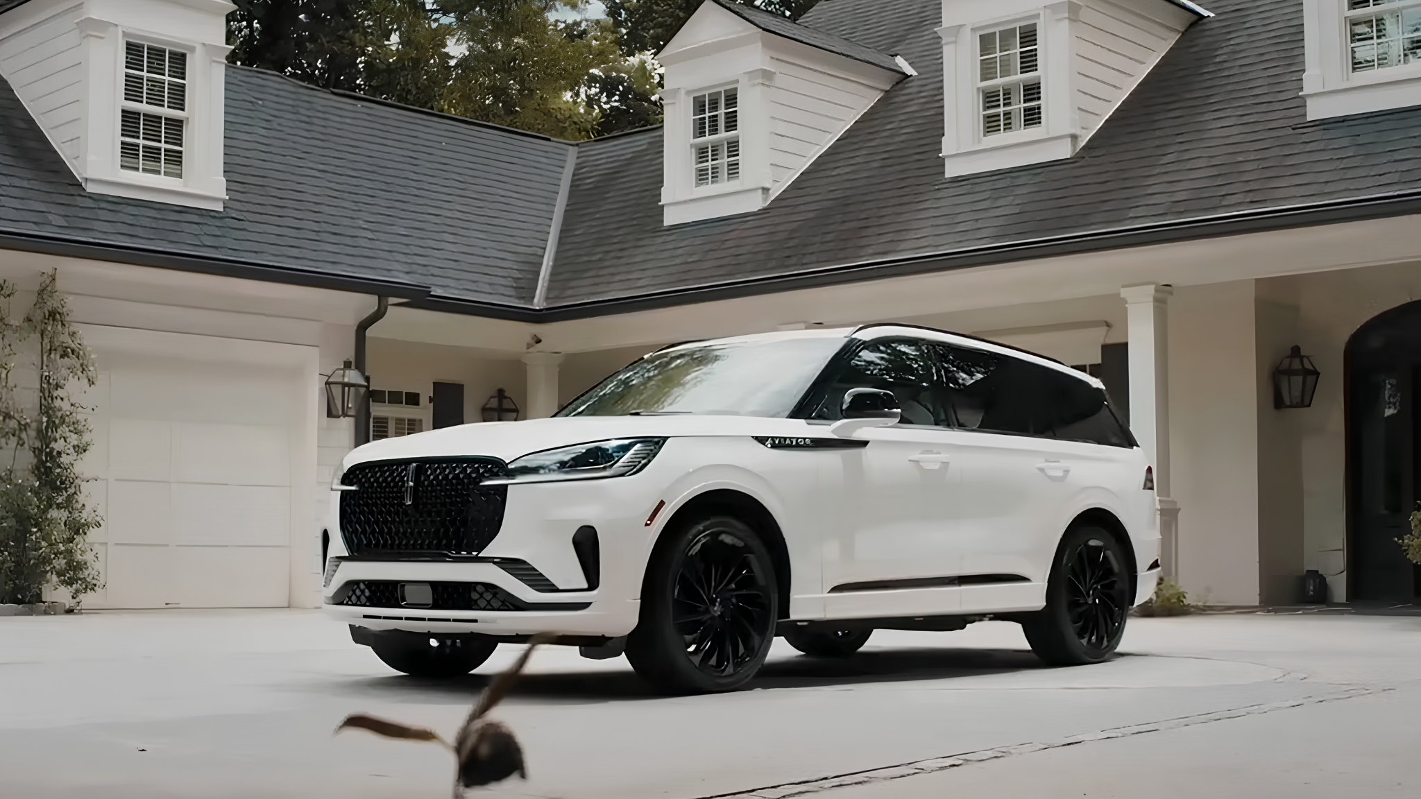 2026 Lincoln Aviator
