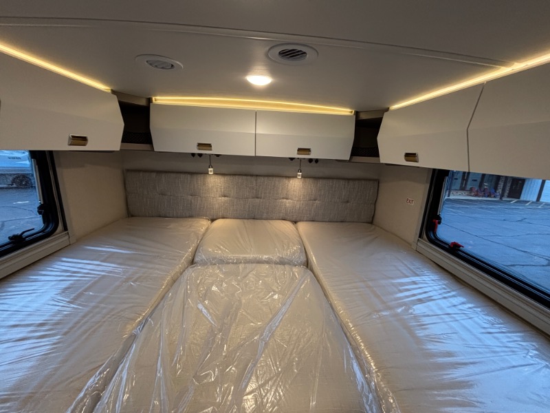 View 24R/24R/2026 image-29