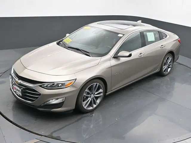 2024 Chevrolet Malibu Premier 2LT photo 33