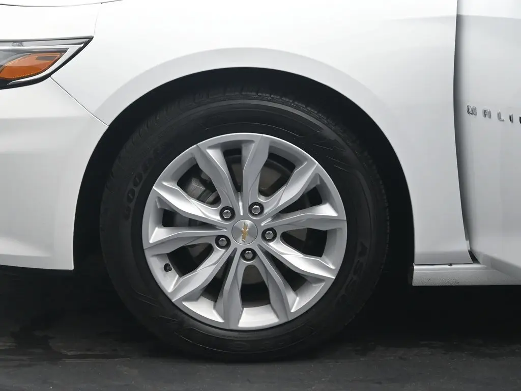 2024 Chevrolet Malibu 1LT photo 27