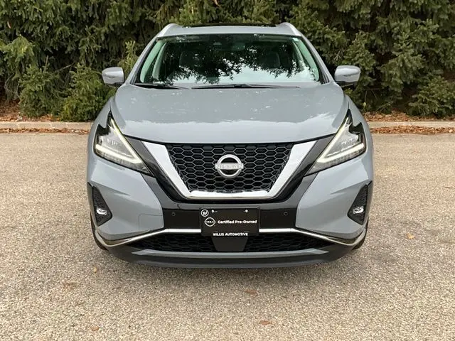 2023 Nissan Murano Platinum photo 2
