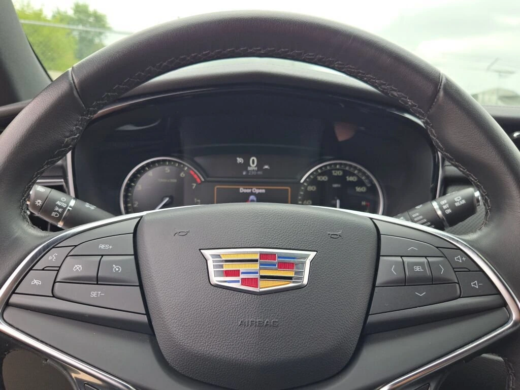 2023 Cadillac XT5 Luxury - Photo 37