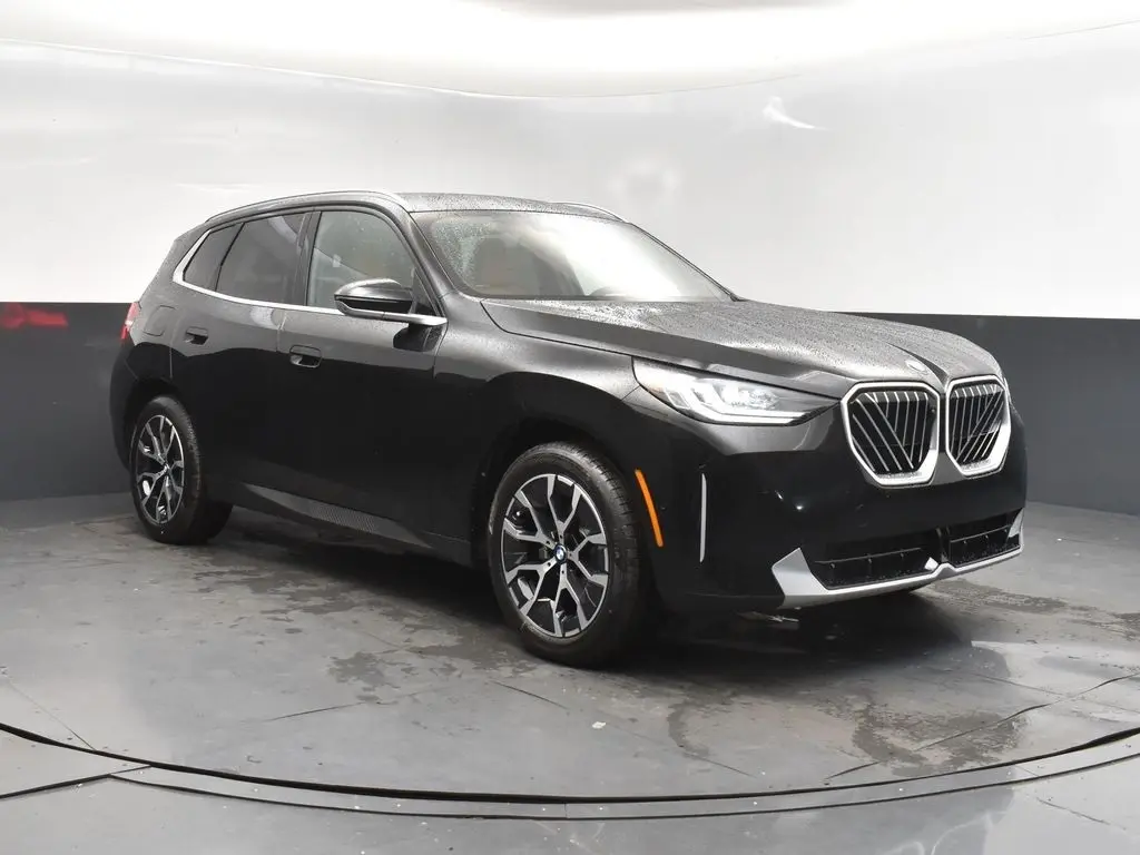 2026 BMW X3 30's photo