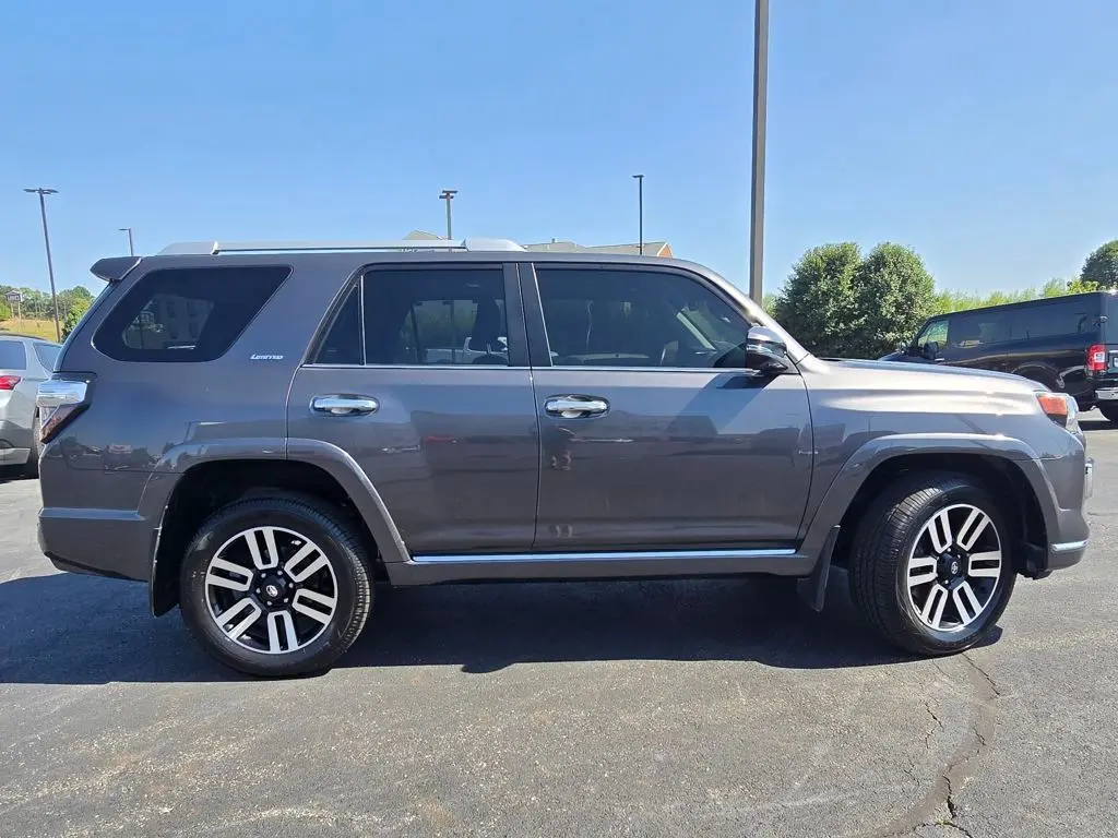2023 Toyota 4Runner Limited photo 15