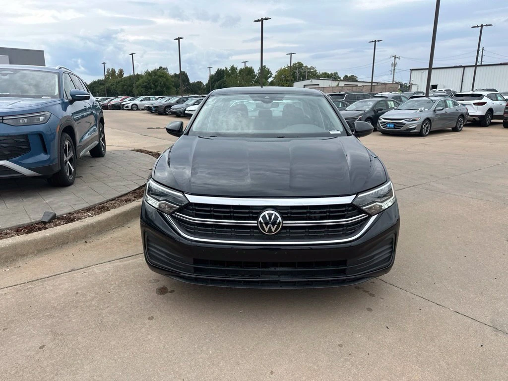 3VW5M7BU0RM043411