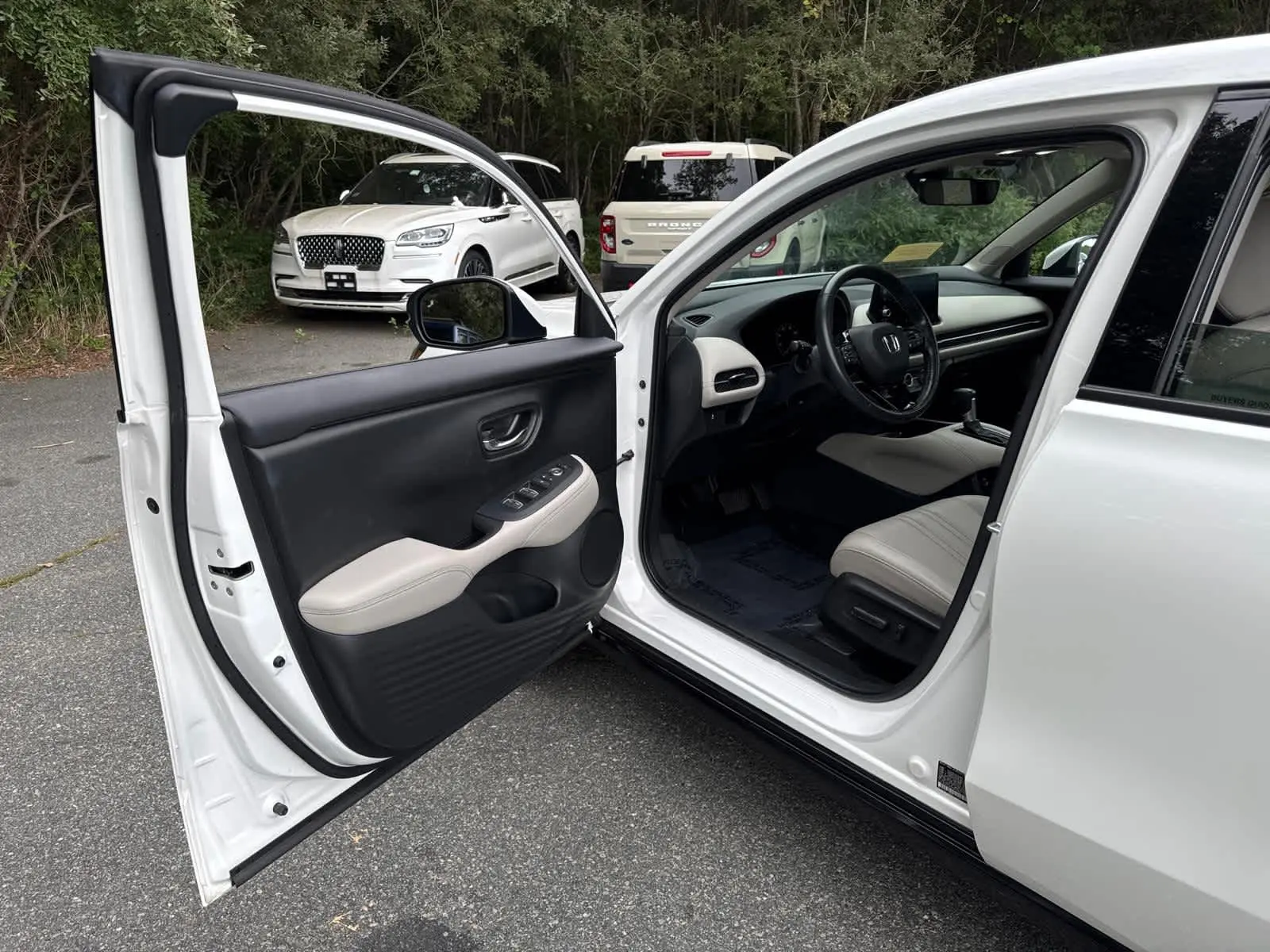2023 Honda HR-V EX-L photo 10