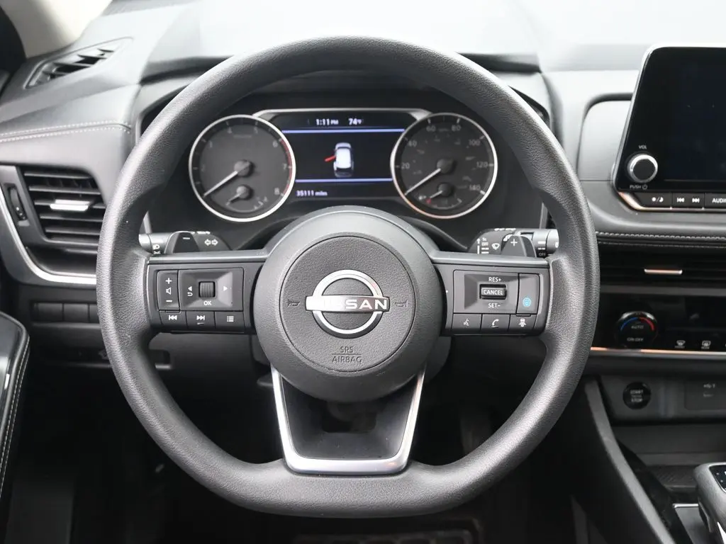 2024 Nissan Rogue SV AWD photo 14