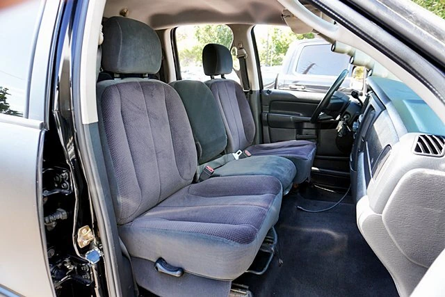 2005 Dodge Ram 3500 Pickup SLT - Photo 18