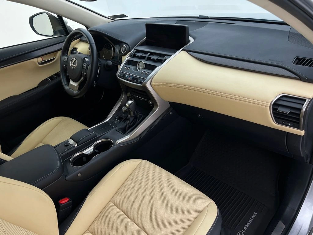 2019 Lexus NX 300 - Photo 13