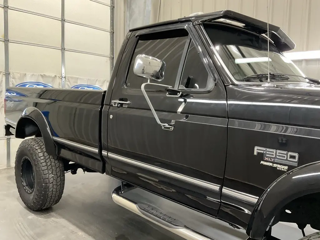 1994 Ford F-350 XL photo 3